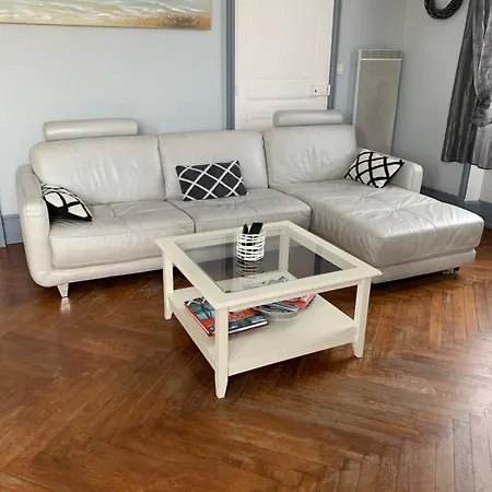 L'ermitage بيت للعطل *