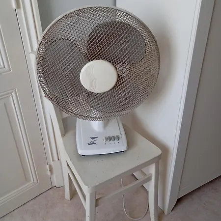 L'ermitage بيت للعطل بورنيك